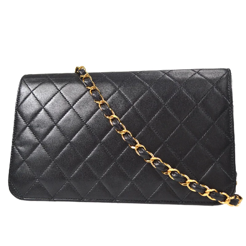 CHANEL 1997-1999 CC Pushlock Full Flap Small Black Lambskin