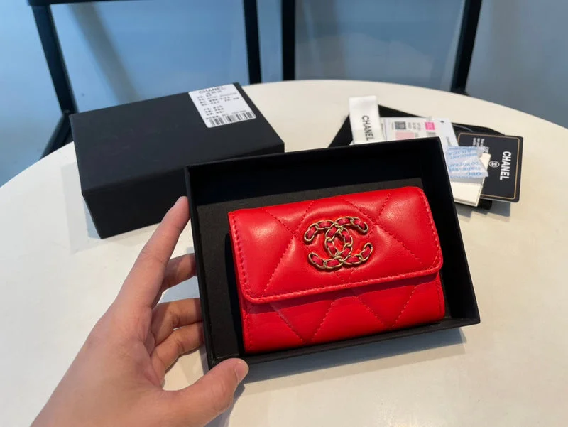 Whimsy Finds - Chanel Wallets - 177