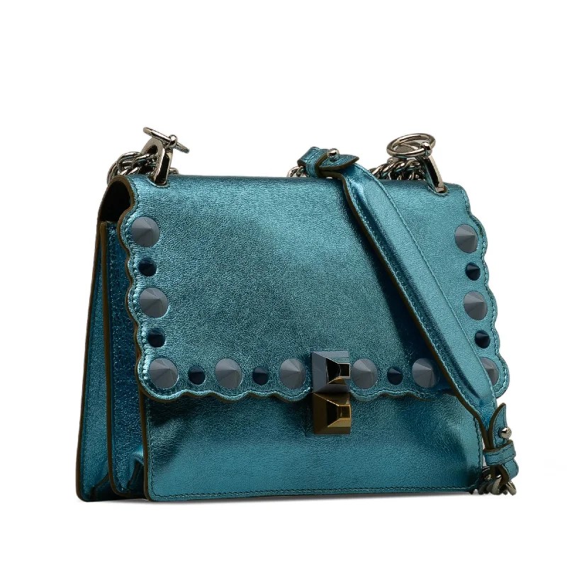 Fendi Studded Scalloped Kan I Crossbody (SHG-jNlaT0)