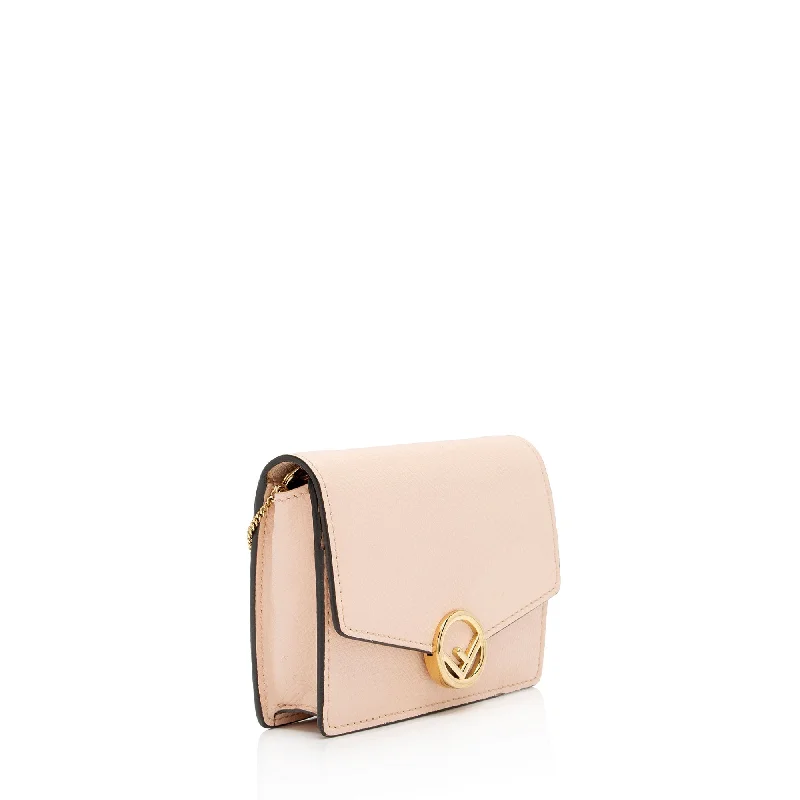 Fendi Grained Calfskin F is Fendi Wallet on Chain Bag (SHF-uQqCOO)