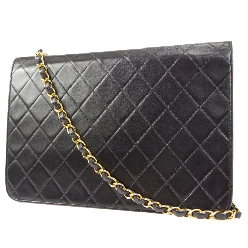 CHANEL 1996-1997 CC Pushlock Half Flap Medium Black Lambskin