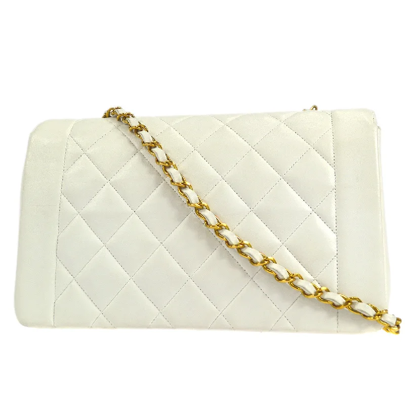 CHANEL 1994-1996 Diana Flap Medium White Lambskin