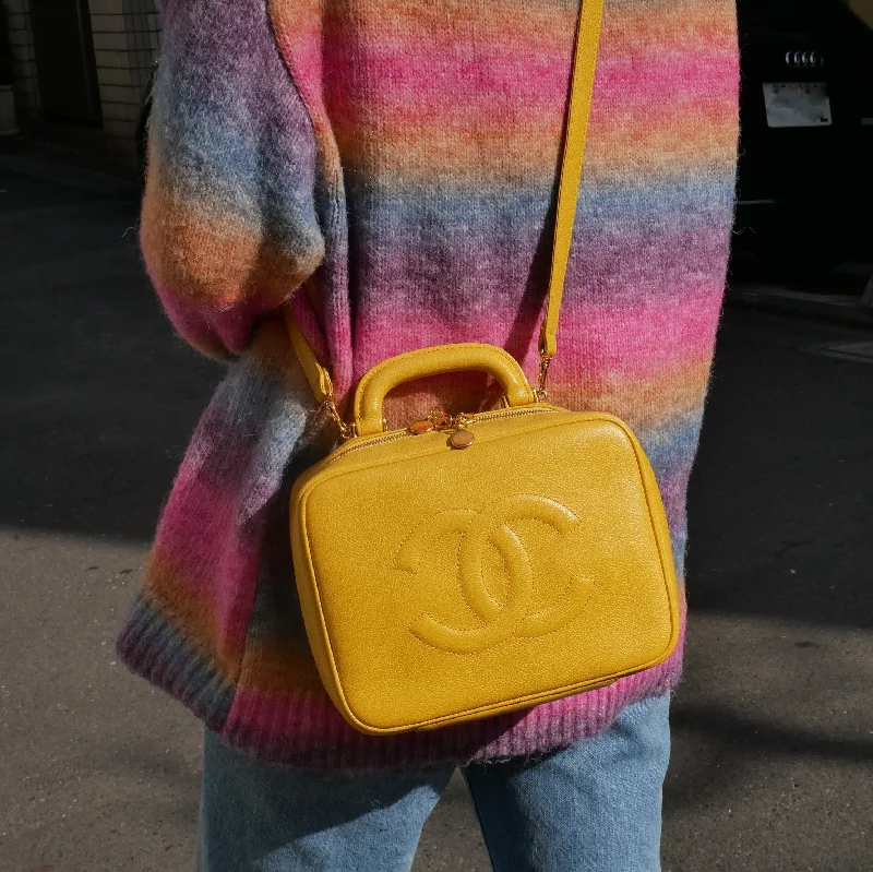 CHANEL 1997-1999 Yellow Caviar Lunch Box Vanity