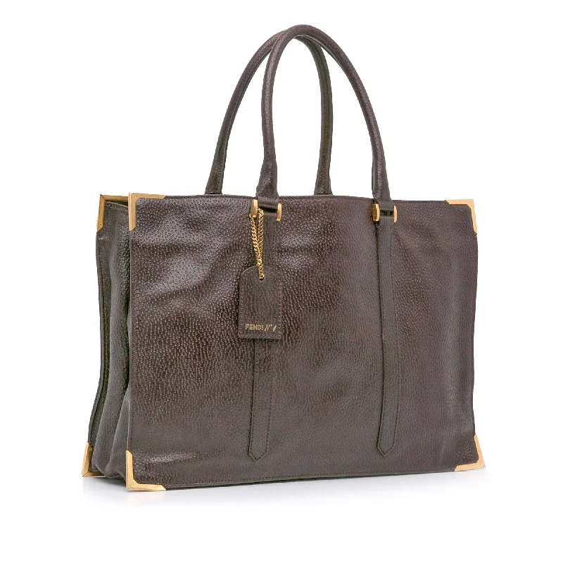 Fendi Textured Leather Classico No.4 Tote Bag (SHG-gSX2gy)